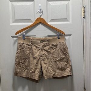Lee womens mid rise stretchy waist pull on Cargo utility shorts
